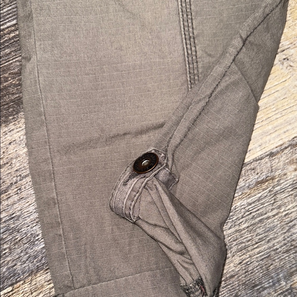 Eddie Bauer Blakely Fit Taupe Cargo Pants - Picture 5 of 7